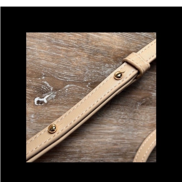 Anthropologie tan purse - Picture 4 of 7